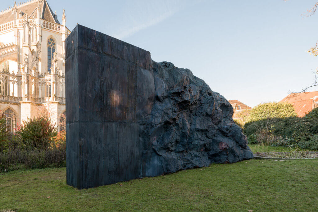 marius ritiu, finis terrae, dmw gallery, sculpture, cathedral, copper, antwerp