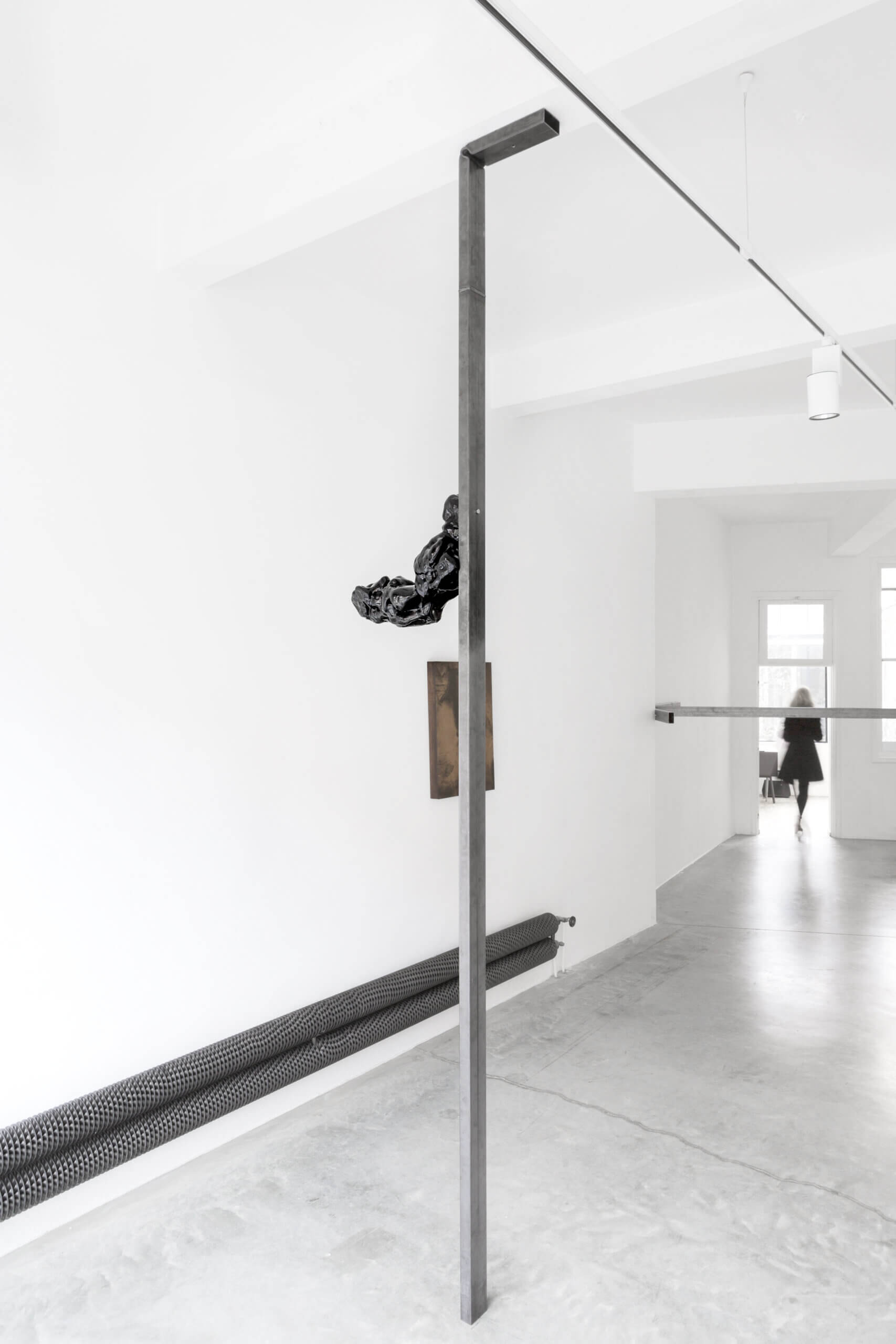 bram de jonghe, dmw gallery, artist, exhibition, installation view, sculpture