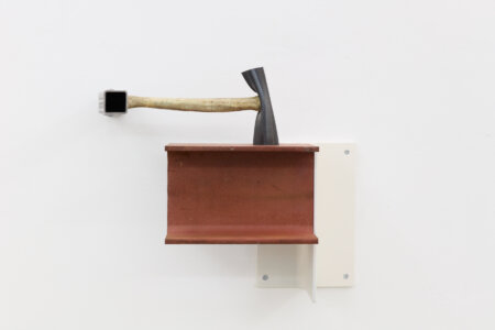 dmw gallery, bram de jonghe, exhibition, apres nous les mouches, sculpture, we document art